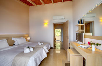 Krouzeri Beach Apartments Kentroma Luaran gambar